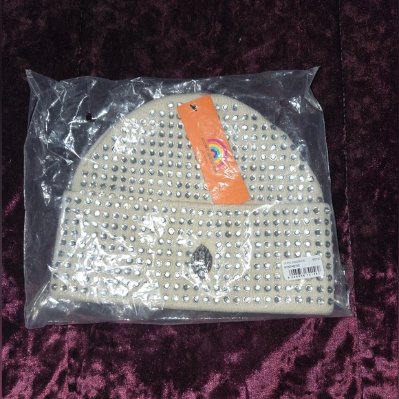 NWT Kurt Geiger Crystal Eagle Beanie - Picture 4 of 5